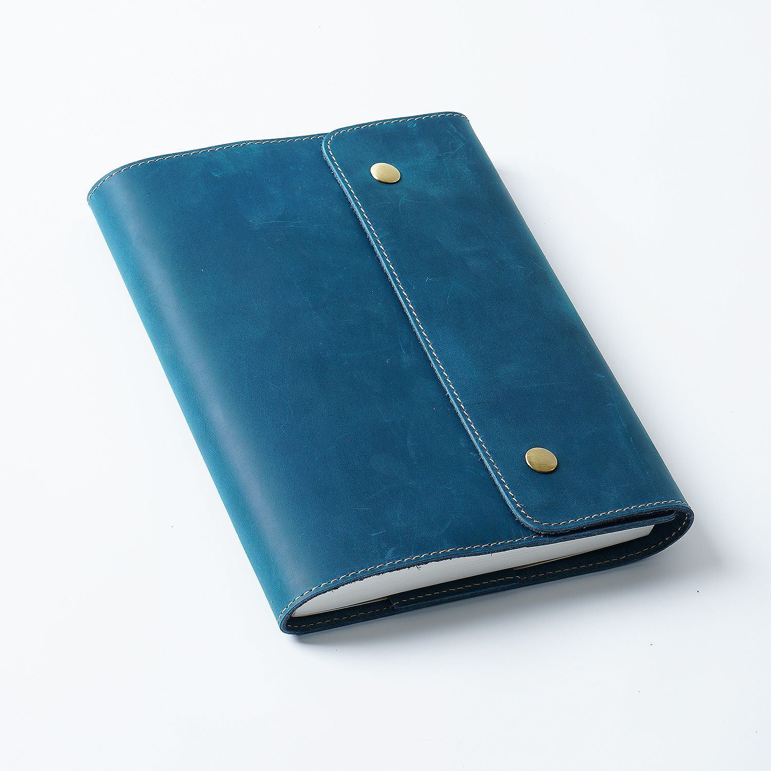 Premium Leather Notebook Cover for A5/A6 Journal – Genuine Cowhide Book Sleeve