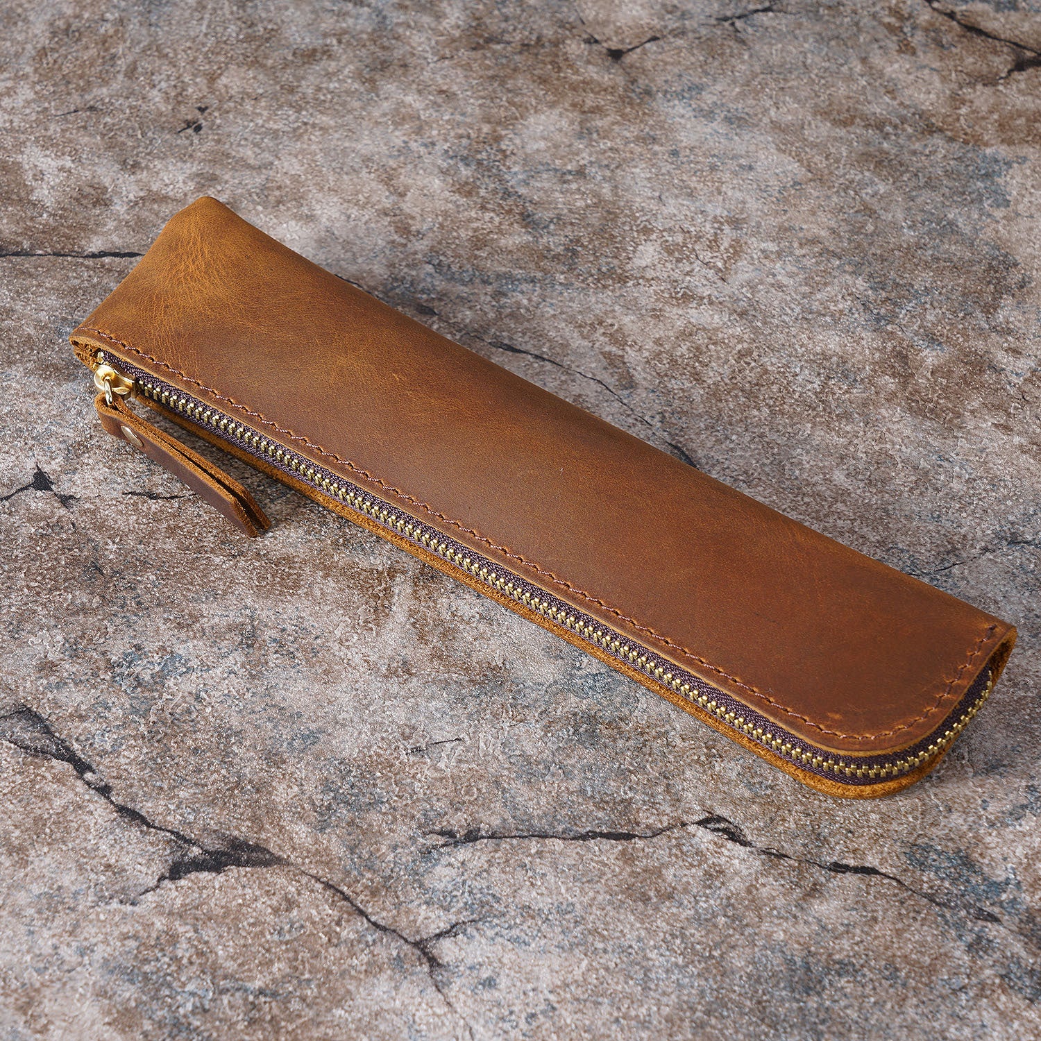Vintage Leather Pencil Case – Slim Storage Sleeve for iPad Pencil, Apple Pencil, and Writing Instruments