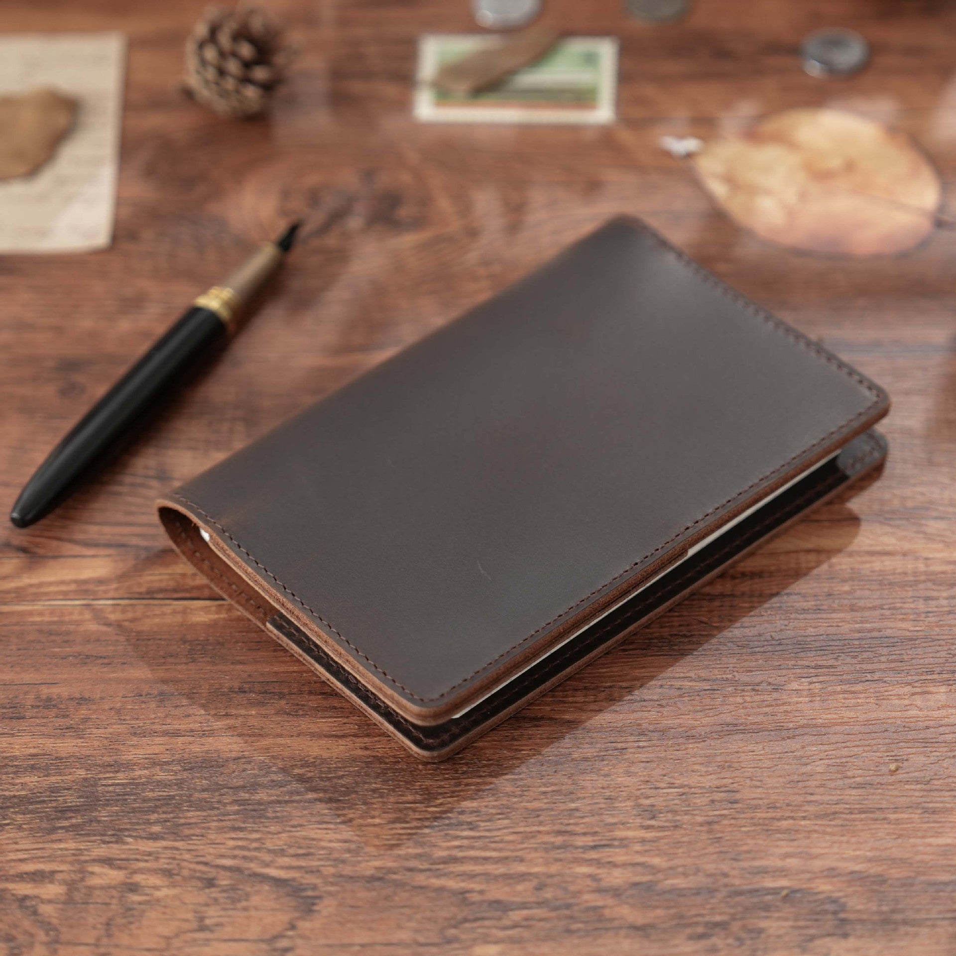 Vintage Leather Notebook Cover with Pen Holder, Travel Journal Case with Card Slots for Everyday Writing